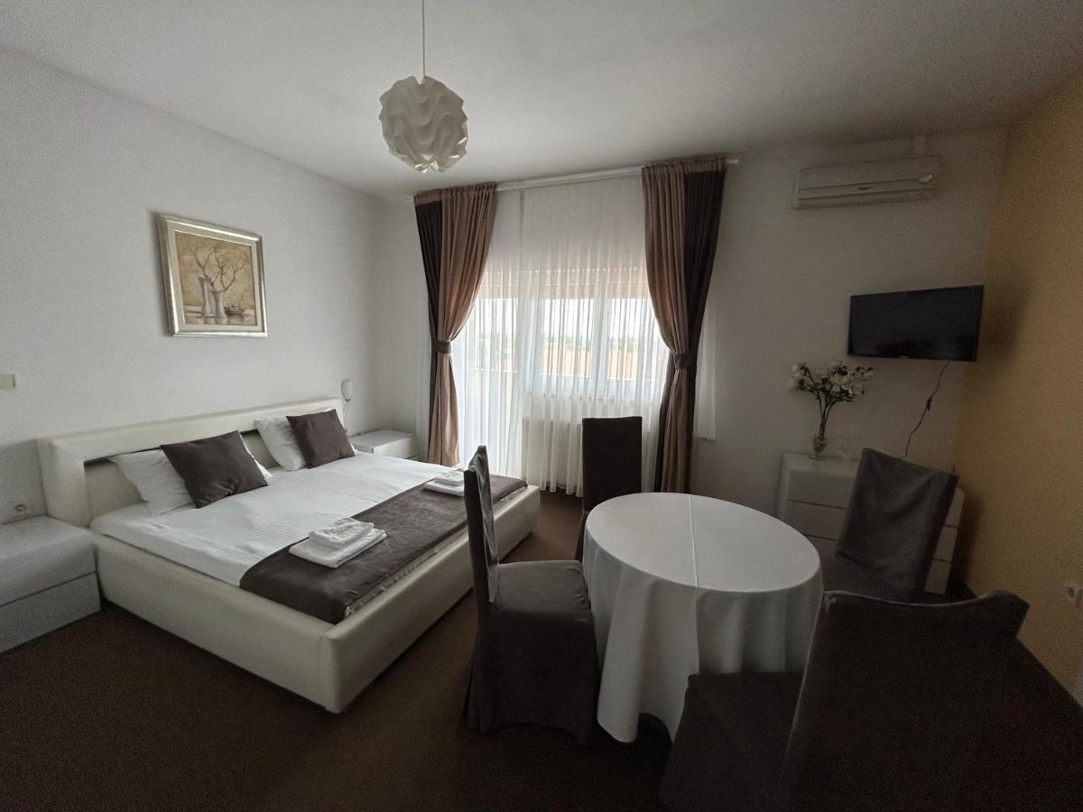 Rooms Laguna เซสเวเต ภายนอก รูปภาพ