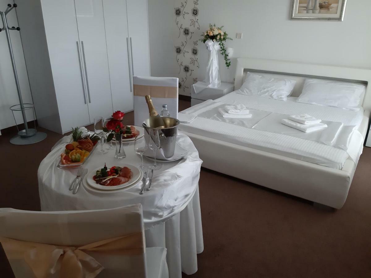 Rooms Laguna เซสเวเต ภายนอก รูปภาพ